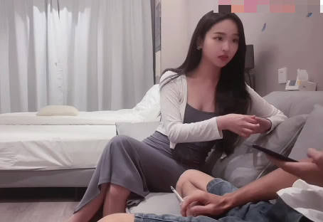 Xingba original. A pure and good girl in her sophomore year came out to work part-time to earn some pocket money - Xingba Li Xunhuan