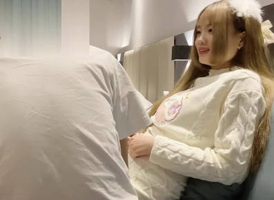 Xingba original. Hook up with a cute school girl from the Department of Literature with high appearance value - Daxiong