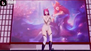 King of Glory Peeping at Ahri's Dance