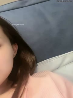 Newcomer, her breasts are so pretty