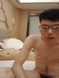 [good family young woman], coordinates Liaoning, offline can be about wife exchange, good family couples, hotel pa pa pa, props training, show face, charm young woman hungry and thirsty when dry