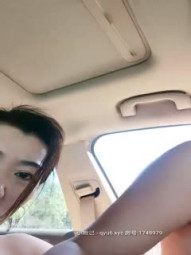 Rural SAO women hooked up with small fresh meat outdoor car shock pa pa pa pa pa, in broad daylight let little brother stripped deep throat oral sex big cock, take the initiative to superior friction to serve little brother kneading SAO tits prodigal