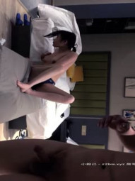 [Picking Flowers and Apu] The hotel secretly photographed the young woman of the good family. The sofa was snapped at close range. The super-strong sense of substitution satisfied your desire to peep.