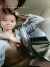 The pure young woman hooked up in the park showed up to play with a car shock. She looked like a person who was taught oral sex by the eldest brother. She let the eldest brother knead her tits and play with force. She was pressed under her body to moan and shoot.