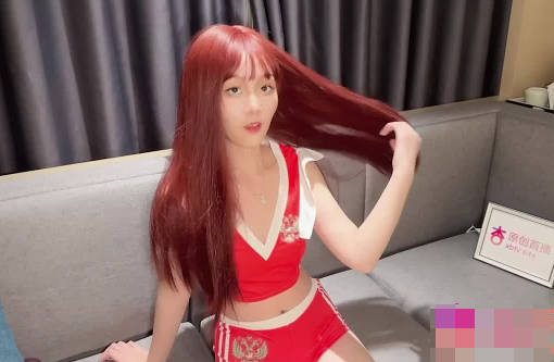 The net asked the whore female players to watch the world cup-us sauce.