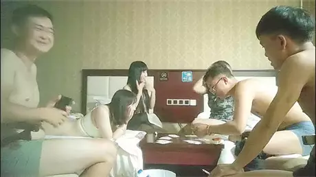 [Swap Wife Top-notch] Tonight, black skin single date young couple 20 years old! Oral cumshot, gold...