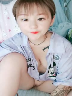Xiao Qiaopi~very young and tender, overnight package, pay upon arrival, friends who want to take action, hurry up, I'm going to find a man to marry, take care of the husband and children, there will be no chance in the future! Episode 02
