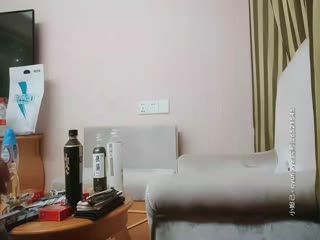 Famous double flying scene, 9 points super high-value mixed-race goddess and beautiful legs girlfriend come together, this male pig feet is too happy than the living fairy, first fuck the big-eyed mixed-race goddess, then exchange girlfriends