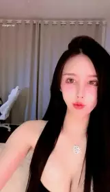 Celebrity-level looks are more beautiful than Internet celebrities, sexy lingerie, thongs, black stockings, long legs (1)