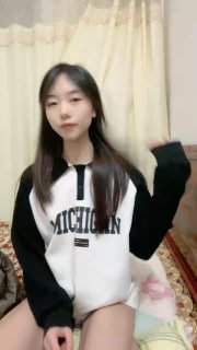 #live broadcast of the beautiful girl next door Qiqi