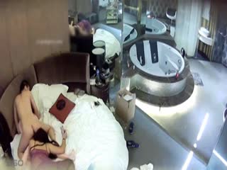 The man in the love hotel played threesome and didn't have enough money, so he used an inflatable doll instead