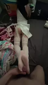 ❤️Sexy and sexy babe❤️The dignified and elegant little slut came out for sex in the cheongsam stockings bought by her husband, and thrust her dick hard into him! The little slut was fucked so hard that she was exposed