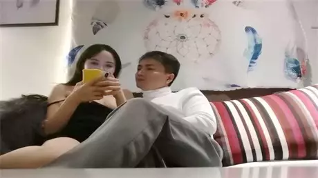 Xiao Qi Tanhua made an appointment with a sexy girl with high appearance, and had a close-up tongue job on the sofa...