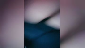 The best school girl shows her face and hides in the toilet to show her live broadcast with her wolf friends, smoking a small cigarette, rubbing her breasts and fingering her pussy, climaxing and flowing continuously, exciting and exciting Episode 04