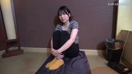 Virginity Day begins!! A full vaginal cumshot with full penetration of the hymen to an older huge cock