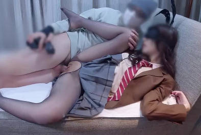 Ma Yi stewardess trembling lewd body-stabbing director