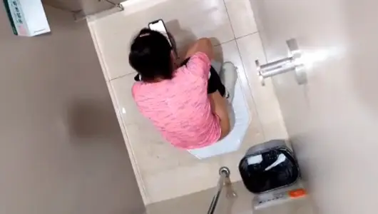 @ 20209692119 User Upload: Toilet Steal Photography Series II