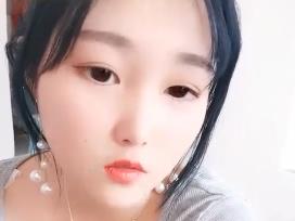 18-year-old little fox.