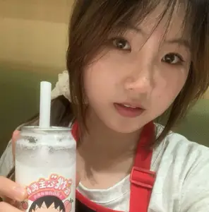 I took down my little sister who worked part-time and sold milk tea.