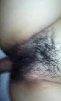 The violent and lewd young woman was inserted and shouted repeatedly.