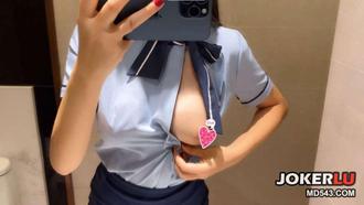 Royal sister does not like to wear underwear andmlove