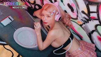 AN9-041 Women's Guide Nightclub Big Milk DJ was released by a handsome man without a set.