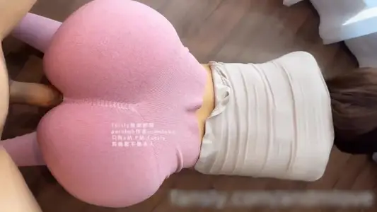 [andmlove] Elegant and temperamental stunner Yujie Goddess, tearing Goddess Yoga Pants into buttocks after violence, leg stunner cocked buttocks kneeling oral sex! After entering the first person riding fuck goddess gourmet peach