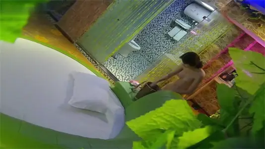 Bad hotel HD candid camera: handsome man and slim girlfriend room passion lingering
