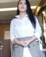 I picked a lady with a good look. I'll talk to her again and then discuss her skills.