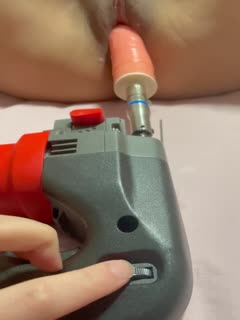 Electric drill insertion force