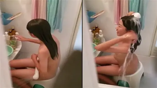 Domestic folk great god multi-scene TP sister bath