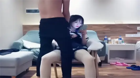 Mr. Huang's giant root is hard tonight, and his mammoth is coquettish!