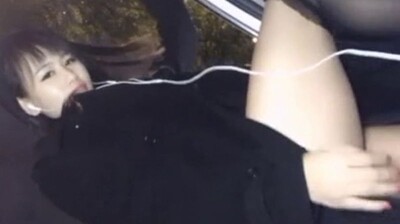 In-car live masturbation show: high tide wet body temptation!